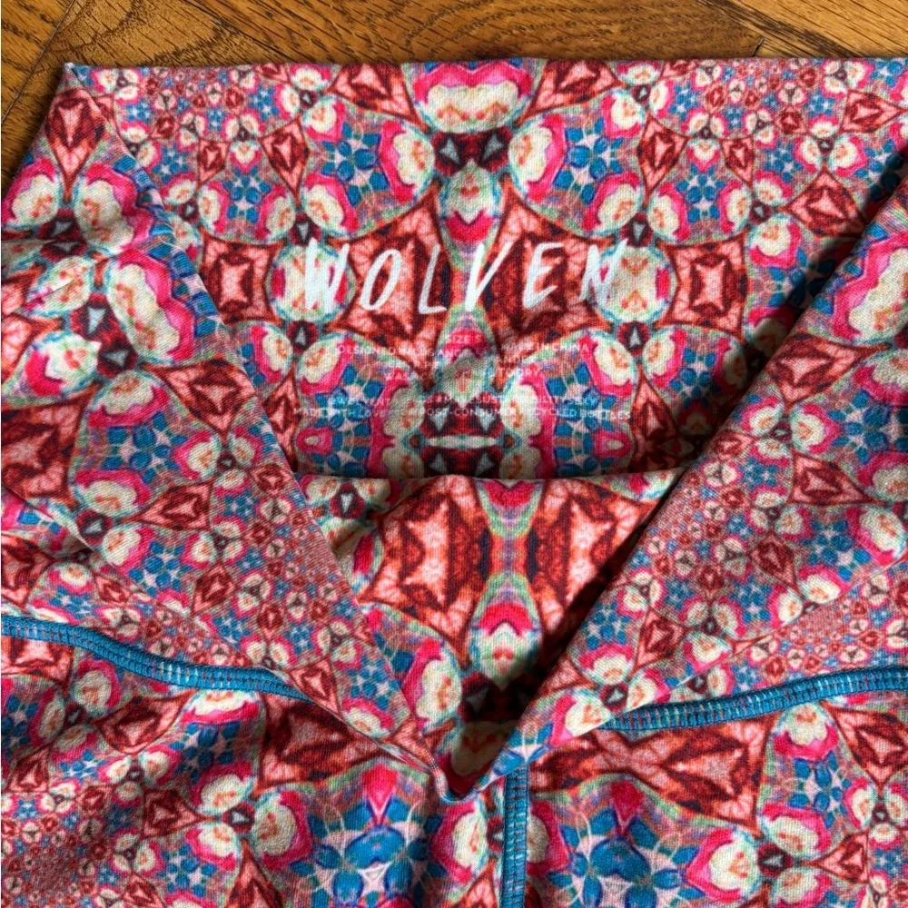 Wolven Threads Fractal Leggings Size S - Picture 2 of 4